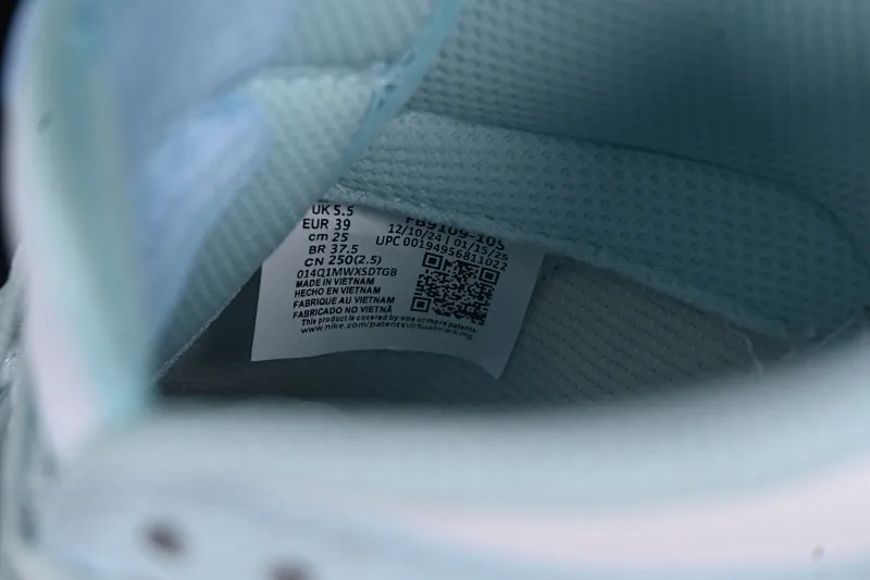 All categories Nk SB Dunk series Nk SB Dunk Low low-top sneakers Nk SB Dunk Low Coastal denim SB low-top casual sneakers FB9109-105